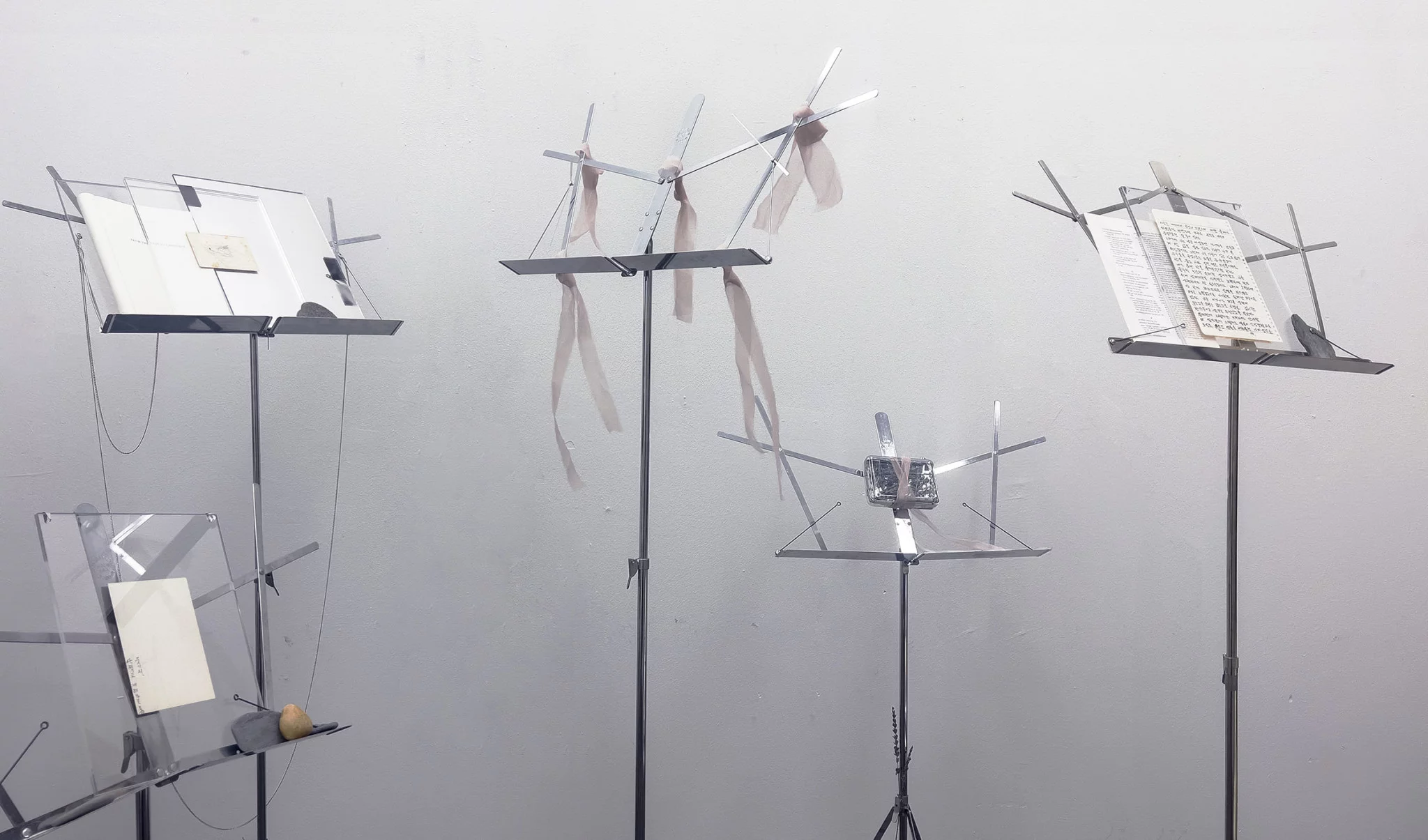 시, language for new moons, 제시 천 시, language for new moons, Jesse Chun